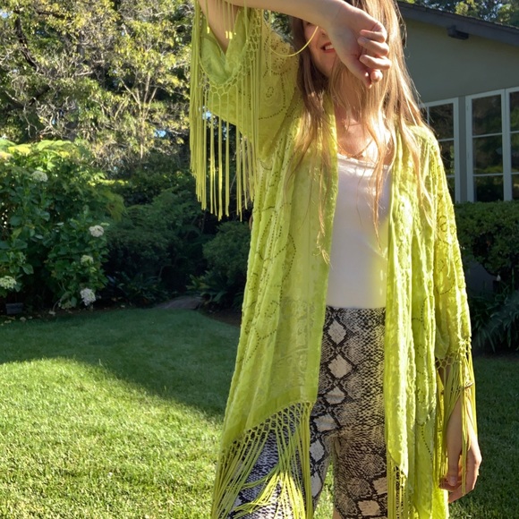 Planet Blue 🌎Lime Green Fringe Cropped Kimono🍋 - Picture 7 of 9